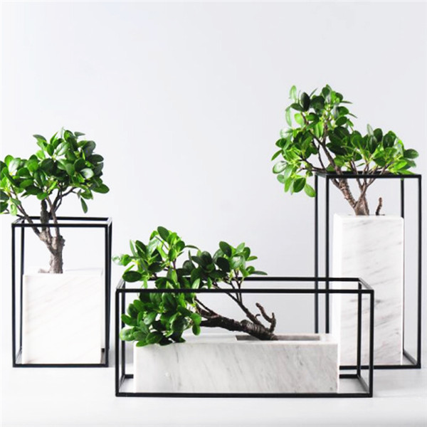 marble vase iron frame