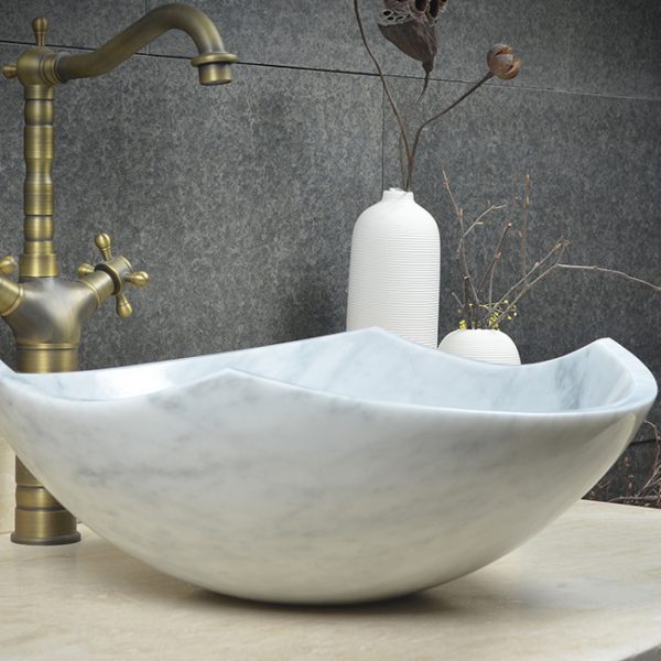 art-desigh-white-carrarra-sink